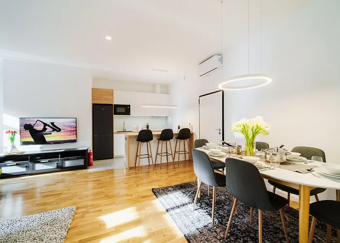 Lux Home