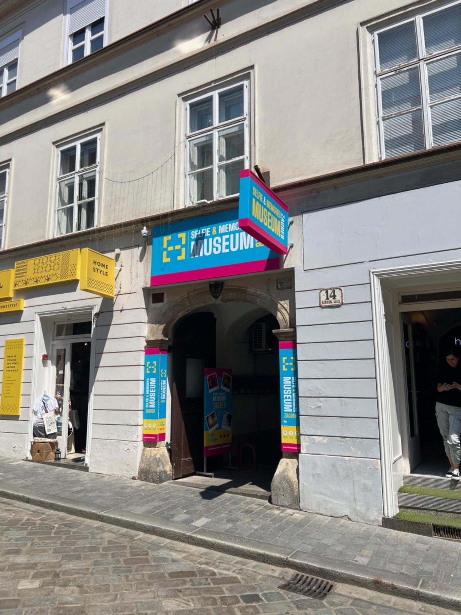 Lux Zagreb
